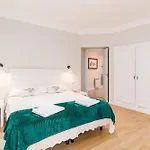 Cristina En El Centro Апартаменты *
